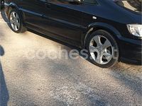 Usado Opel Zafira Elegance 125 CV (91 kW) 2003 Negro Monovolumen