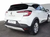 Usado Renault Captur Intens 100 CV (73 kW) 2023 Blanco SUV