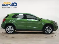 Usado Mercedes GLA200 136 CV (100 kW) 2017 Verde SUV