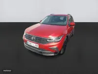 Usado VW Tiguan Life 150 CV (110 kW) 2022 Rojo SUV