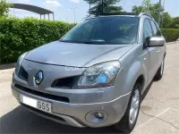 Usado Renault Koleos Dynamique 150 CV (110 kW) 2010 Beige SUV