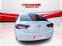 Usado Opel Insignia Selective 136 CV (100 kW) 2019 Blanco