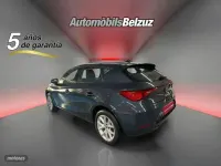 Usado Seat Leon 110 CV (80 kW) 2024 Gris
