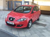 Usado Seat Altea Stylance 140 CV (102 kW) 2004 Rojo Monovolumen