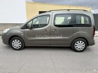 Usado Peugeot Partner Tepee Active 92 CV (67 kW) 2013 Marrón Monovolumen