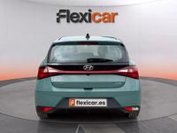 Usado Hyundai i20 84 CV (61 kW) 2022 Verde Utilitario
