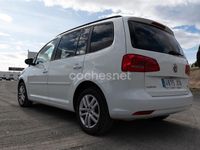 Usado VW Touran Advance 105 CV (77 kW) 2015 Blanco Monovolumen