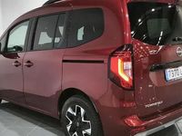 Usado Nissan Townstar N-Connecta 130 CV (95 kW) 2022 Rojo carmin metalizado Familiar