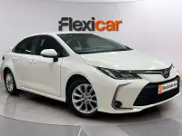 Usado Toyota Corolla Active 125 CV (91 kW) 2022 Blanco Berlina