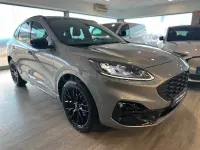 Usado Ford Kuga ST-Line X 225 CV (165 kW) 2023 Gris / plata SUV