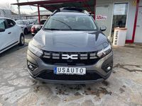 Usado Dacia Jogger Expression 110 CV (80 kW) 2025 Gris / plata Monovolumen