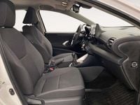 Usado Toyota Yaris Edition 125 CV (91 kW) 2021 Blanco Berlina