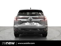 Usado Renault Austral Techno 158 CV (116 kW) 2024 Gris / plata SUV