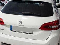 Usado Peugeot 308 Style 131 CV (96 kW) 2019 Blanco Familiar