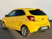 Usado Ford Ka Plus Ultimate 85 CV (62 kW) 2018 Amarillo Utilitario
