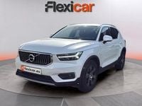 Usado Volvo XC40 Momentum 150 CV (110 kW) 2019 Blanco SUV