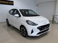 Używany Hyundai i10 67 KM (49 kW) 2024 Biały Hatchback