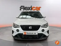 Usado Seat Arona Style 110 CV (80 kW) 2024 Gris SUV