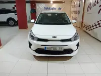 Usado Kia Rio 84 CV (61 kW) 2021 Blanco