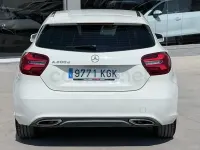 Usado Mercedes A200 136 CV (100 kW) 2018 Blanco Berlina