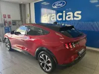 Usado Ford Mustang Mach-E Premium 258 kW (351 CV) 2024 Rojo lucid (metalizado) SUV