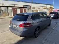 Usado Peugeot 308 SW GT-line 130 CV (95 kW) 2015 Gris / plata Familiar
