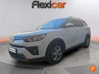 Usado SsangYong Tivoli 163 CV (119 kW) 2023 Blanco SUV