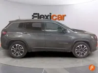 Usado Jeep Compass 131 CV (96 kW) 2021 Gris SUV
