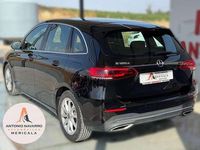 Usado Mercedes B180 116 CV (85 kW) 2019 Negro Monovolumen