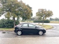 Usado Ford Focus Trend 115 CV (84 kW) 2007 Negro Berlina