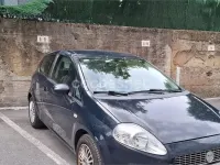 Usado Fiat Grande Punto Dynamic 90 CV (66 kW) 2008 Azul Utilitario