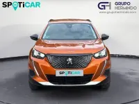 Usado Peugeot 2008 Allure 110 CV (80 kW) 2022 Naranja SUV