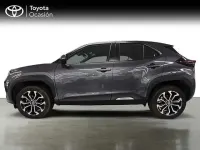 Używany Toyota Yaris Hybrid Active 130 KM (95 kW) 2025 Szary Pickup