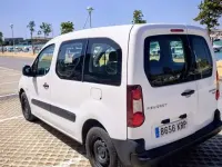 Usado Peugeot TePee Access 75 CV (55 kW) 2018 Blanco Van