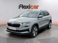 Usado Skoda Karoq Selection 150 CV (110 kW) 2024 Gris SUV