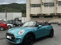 Usado Mini One Cabriolet 122 CV (89 kW) 2016 Azul Descapotable