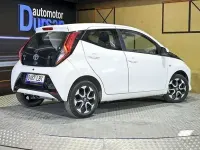 Usado Toyota Aygo X-play 72 CV (52 kW) 2019 Blanco Utilitario