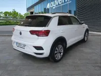Usado VW T-Roc Advance 110 CV (80 kW) 2022 Blanco SUV