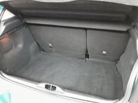 Usado Citroën C3 Feel 102 CV (75 kW) 2021 Verde Utilitario