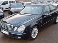 Usado Mercedes E270 Elegance 177 CV (130 kW) 2003 Azul Berlina