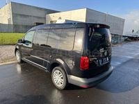 Usado VW Caddy Maxi Trendline 110 CV (80 kW) 2020 Negro Monovolumen
