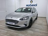 Usado Ford Focus Trend 100 CV (73 kW) 2021 Gris / plata Berlina