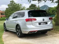 Usado VW Passat R-line 200 CV (147 kW) 2021 Gris / plata Familiar