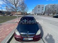 Usado Mercedes A180 Avantgarde 109 CV (80 kW) 2007 Granate Monovolumen