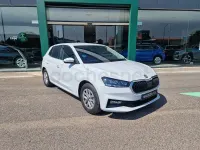 Usado Skoda Fabia Selection 115 CV (84 kW) 2025 Blanco Utilitario