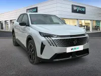Usado Peugeot 3008 Allure 136 CV (100 kW) 2024 Blanco SUV
