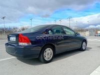 Usado Volvo S60 Momentum 140 CV (102 kW) 2005 Azul Berlina