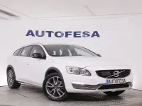 Usado Volvo V60 Plus 150 CV (110 kW) 2018 Blanco Familiar