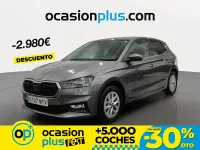 Usado Skoda Fabia Selection 95 CV (69 kW) 2025 Gris Berlina