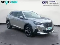 Usado Peugeot 2008 Allure 100 CV (73 kW) 2021 Gris SUV